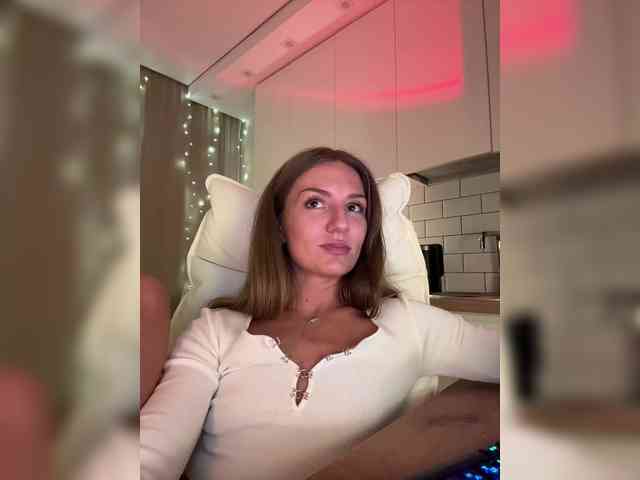 EnlivenLuv webcam