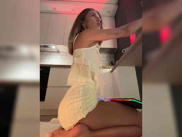 EnlivenLuv webcam
