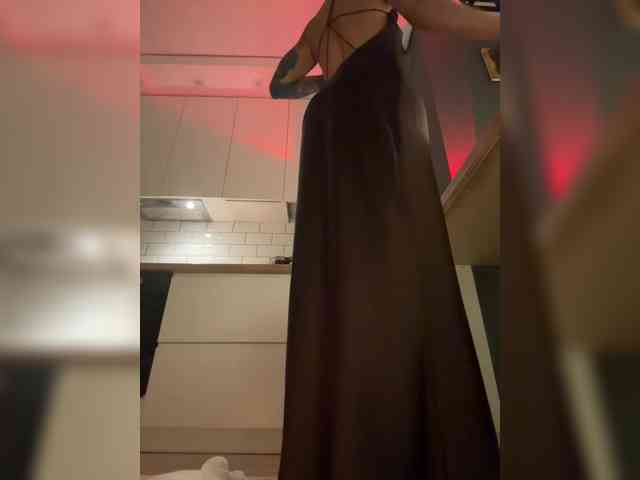 Model: EnlivenLuv