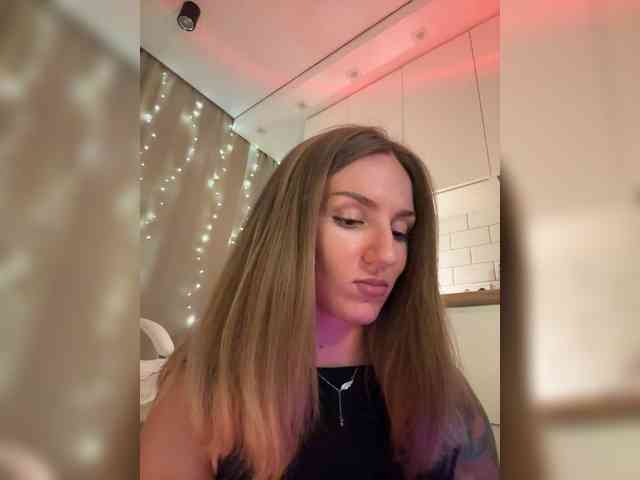EnlivenLuv webcam
