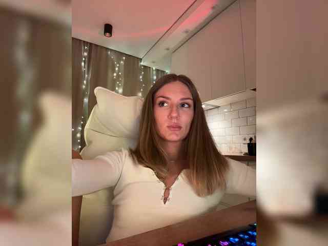 EnlivenLuv webcam