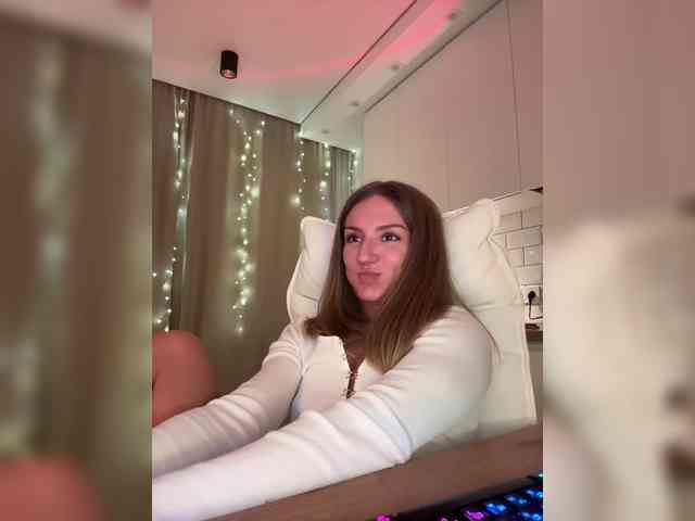 EnlivenLuv webcam