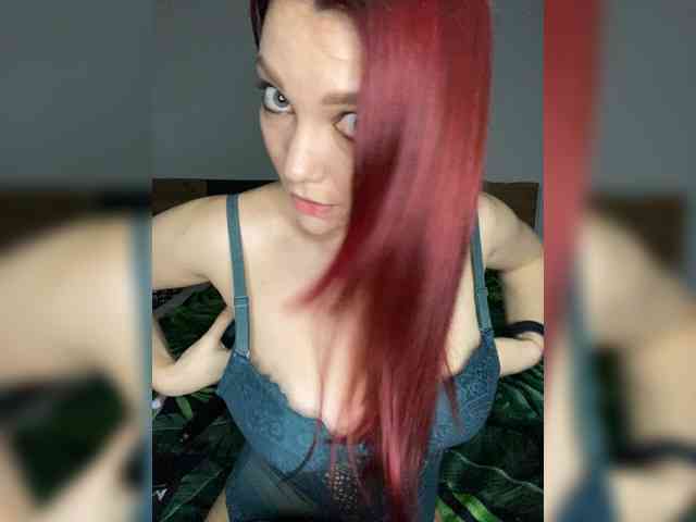 Adel-696 Live Webcam on BongaCams