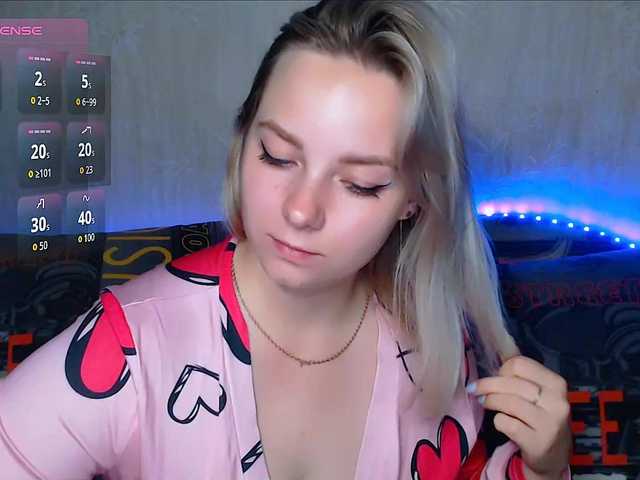 vik_ks_ks — live female cam