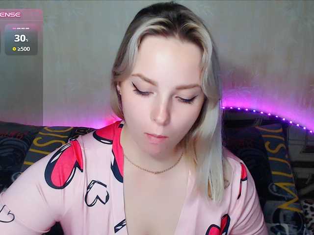 ORNELLAMUTTY live cam preview