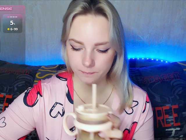 ORNELLAMUTTY live cam on BongaCams