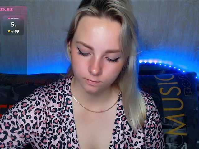 ORNELLAMUTTY live cam on BongaCams