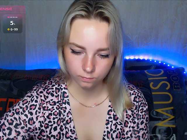 ORNELLAMUTTY live cam on BongaCams