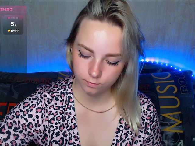 ORNELLAMUTTY live cam on BongaCams