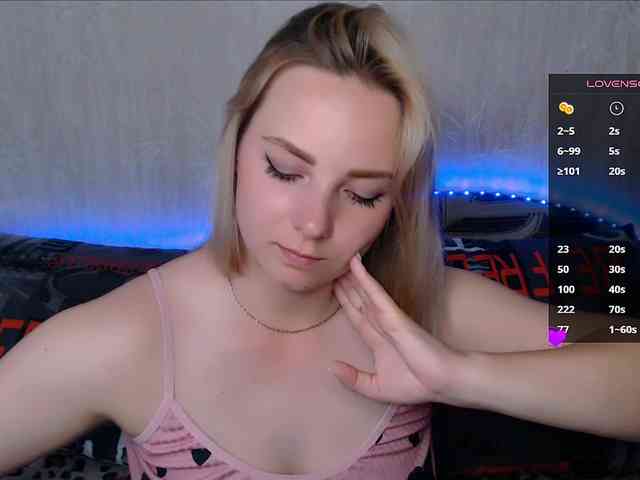 ORNELLAMUTTY Live Webcam on BongaCams