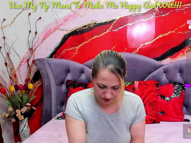 Sensualass77 live cam on BongaCams