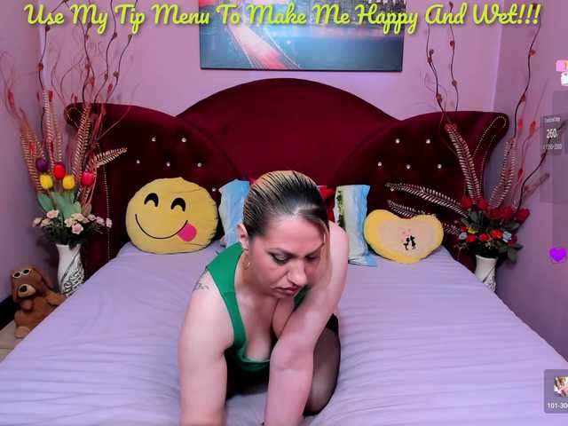 Sensualass77 live cam on BongaCams