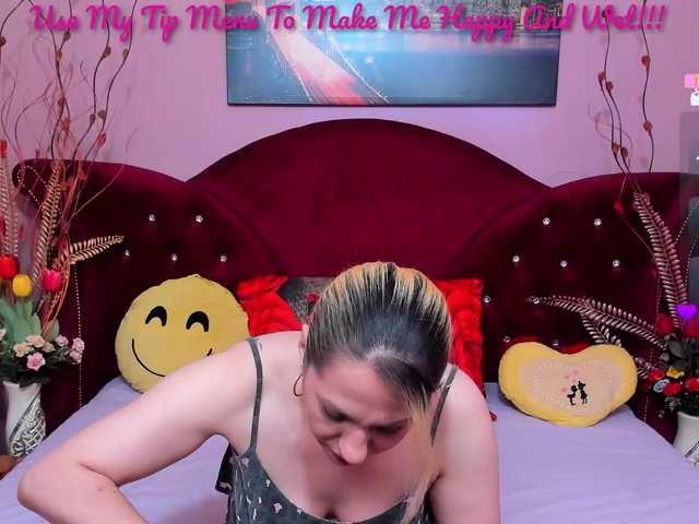 Sensualass77 live cam on BongaCams