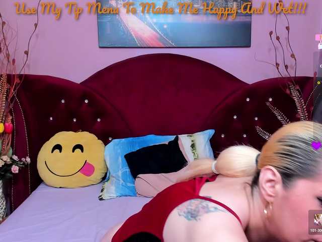 Sensualass77's BongaCams show and profile