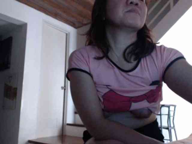 pussylips08