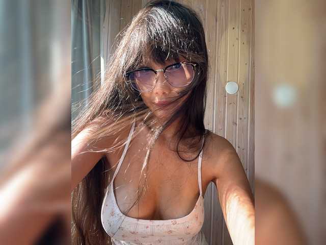 InJiOcean99 live cam on BongaCams