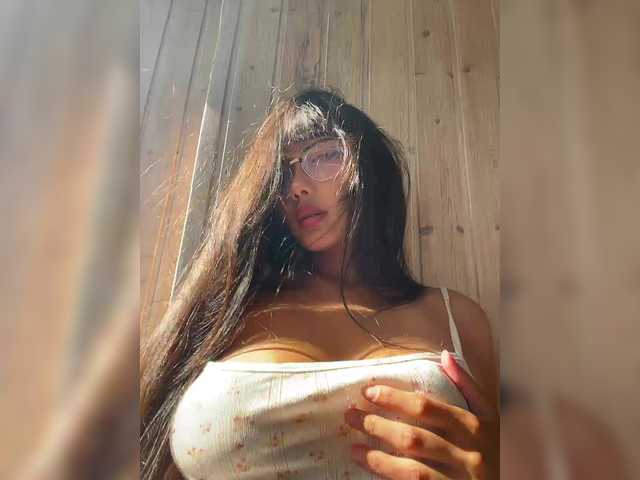 InJiOcean99 live cam on BongaCams