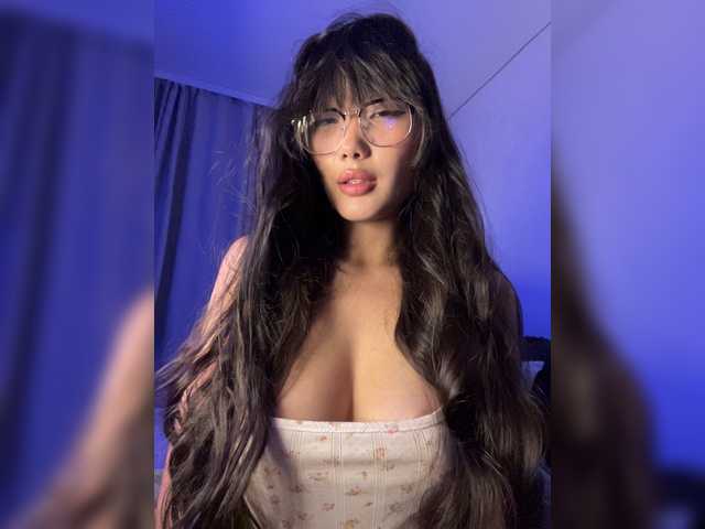 InJiOcean99 live cam on BongaCams