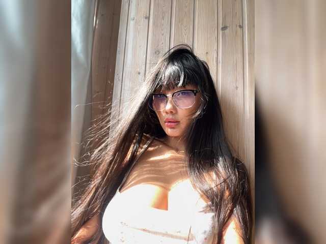 InJiOcean99 live cam on BongaCams