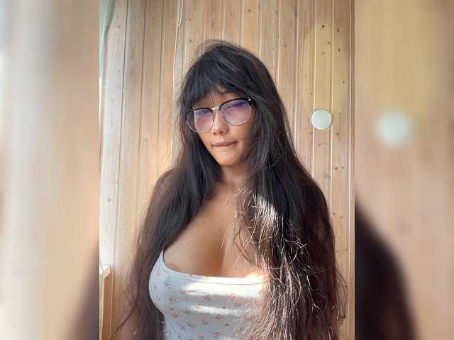 InJiOcean99 live cam on BongaCams