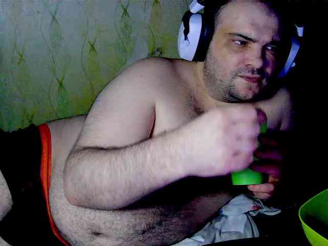 scuban87 Live Webcam on BongaCams