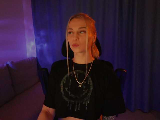BlackMonro live cam on BongaCams