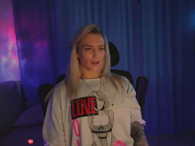 BlackMonro live cam on BongaCams