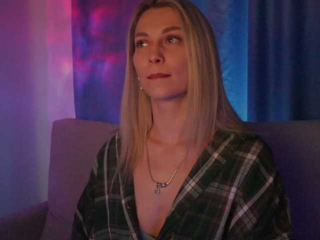 BlackMonro live cam on BongaCams