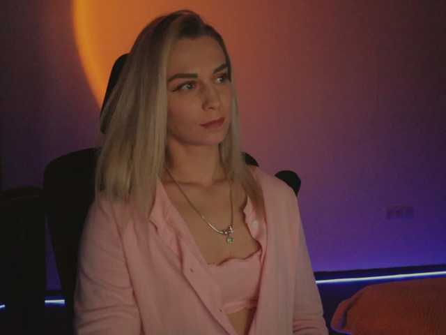 BlackMonro live cam on BongaCams