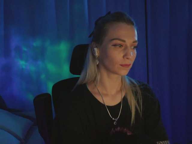 BlackMonro live cam on BongaCams