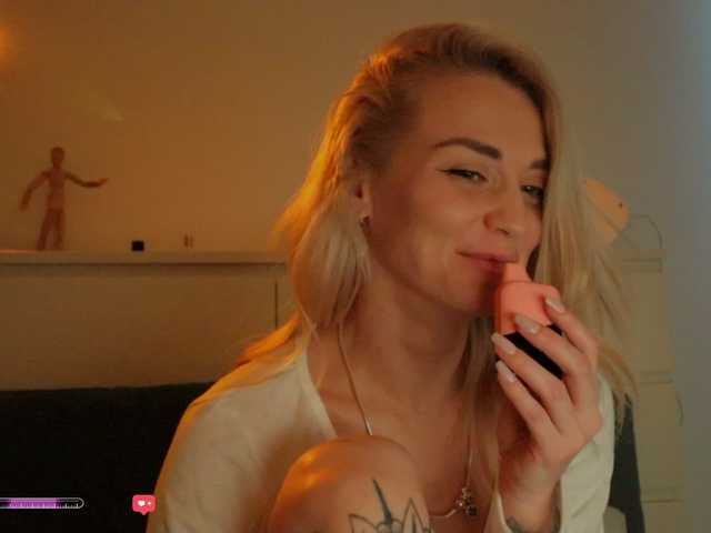  BlackMonro chat room