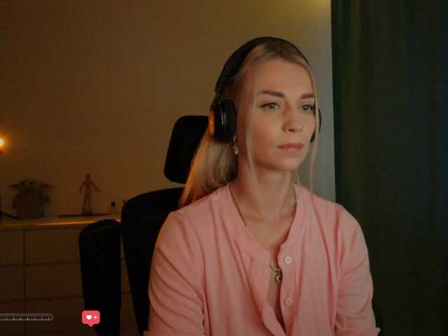  BlackMonro chat room
