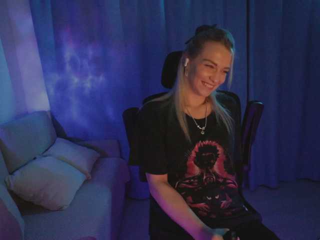 BlackMonro live cam on BongaCams