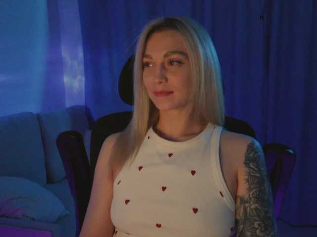 BlackMonro Nude Live Sex Shows