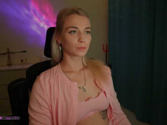 YoungGrandMa preview