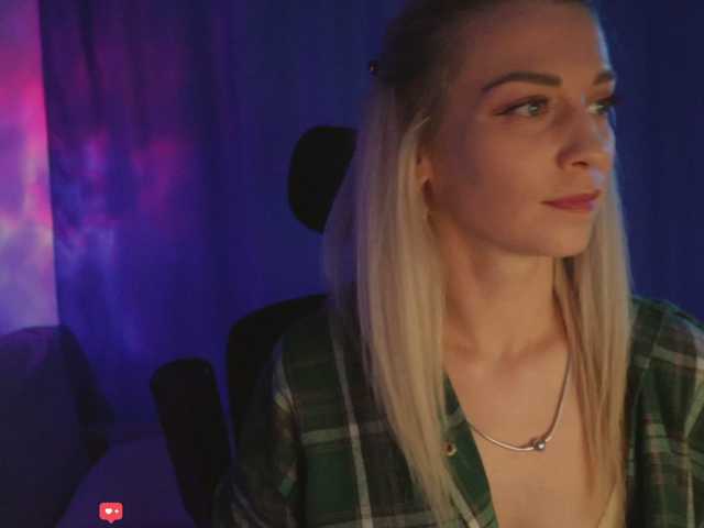 BlackMonro live cam on BongaCams