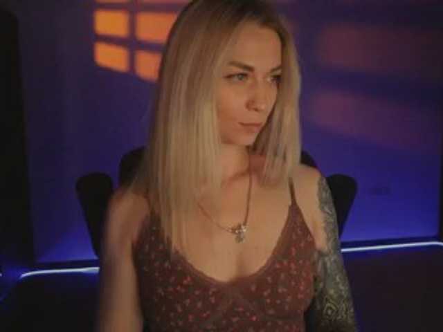 BlackMonro live cam on BongaCams