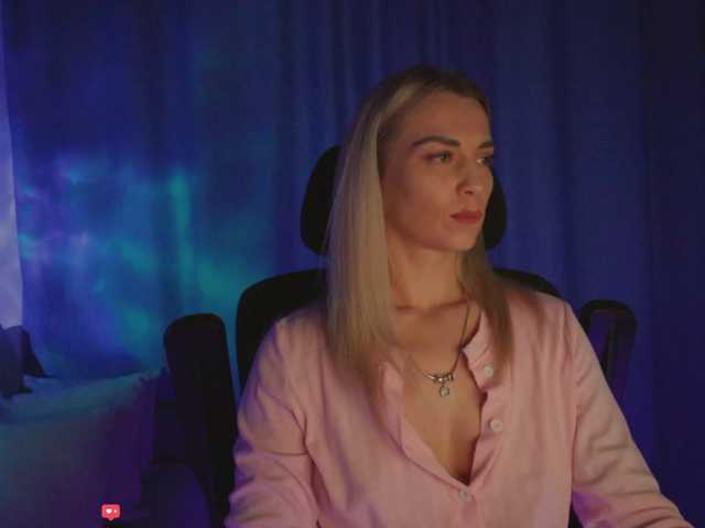 BlackMonro live cam on BongaCams