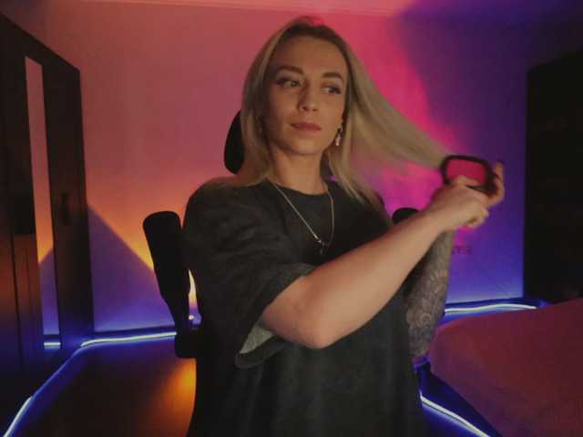 стрип от BlackMonro