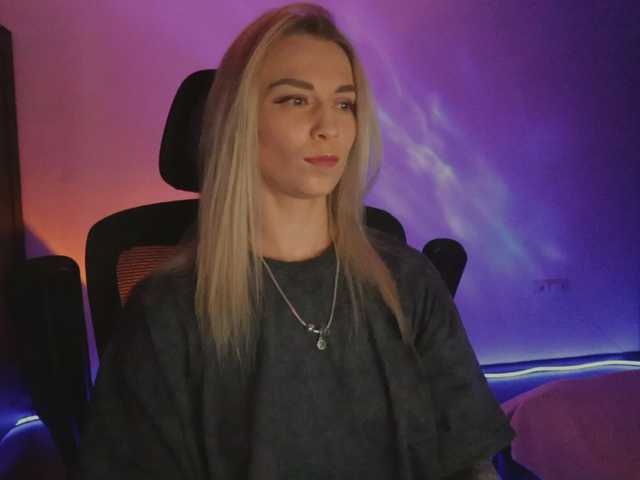 BlackMonro live cam on BongaCams