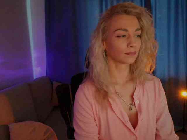 DigitalAlexa webcam