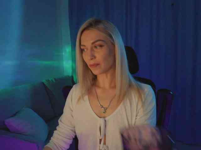 DigitalAlexa webcam