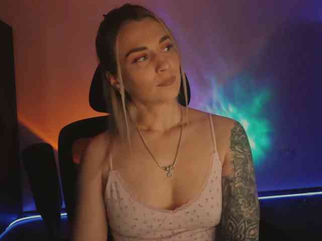 Model: DigitalAlexa