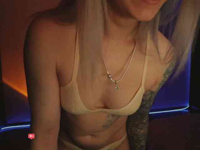 Model: DigitalAlexa
