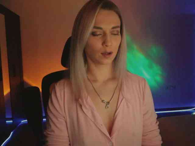 Model: DigitalAlexa