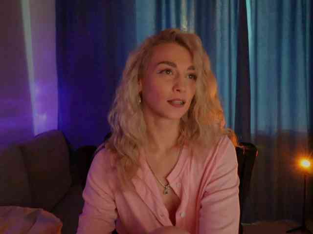 DigitalAlexa webcam