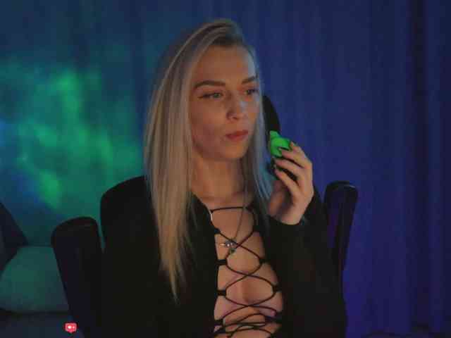 DigitalAlexa webcam