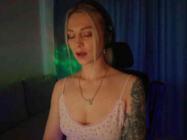 BlackMonro Sex Cam Show