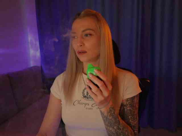 BlackMonro Sex Cam Show