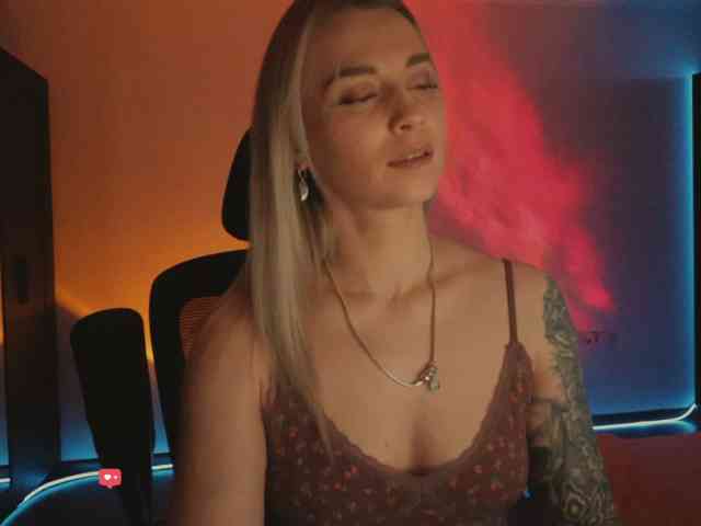 Model: DigitalAlexa